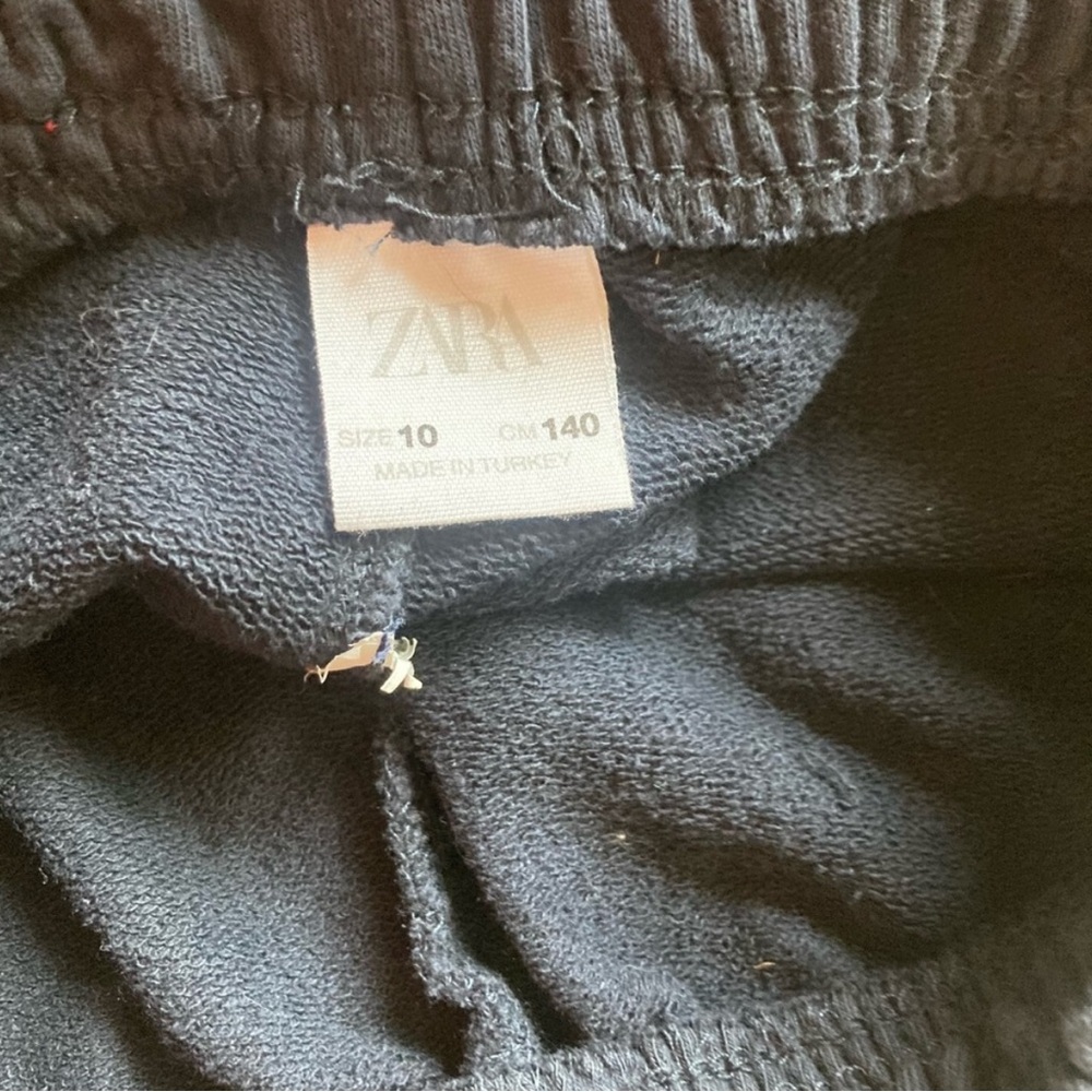 Zara navy blue Tank top & shorts Girls 9/10 GUC Palm Cove Australia North Point - Picture 9 of 10